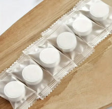 Load image into Gallery viewer, Disposable Face Towels (25 Pieces)
